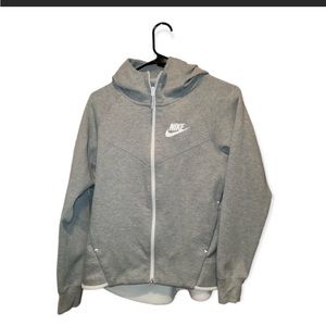 Nike sportswear tech women’s grey zip up hoodie sweatshirt medium.